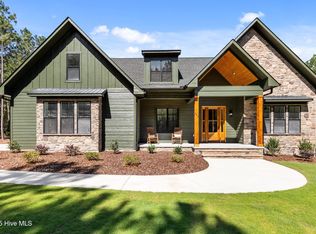 445 Oldham Rd, West End, NC 27376