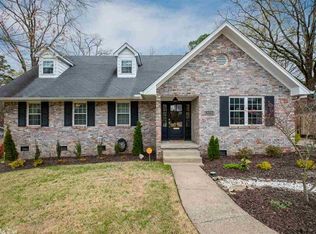 1023 Claywood Dr, Little Rock, AR 72227