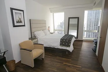 Rented by R New York