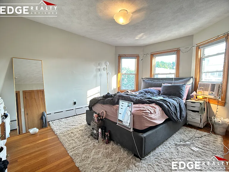 25 Claymoss Rd #3 — Photo 3