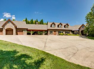 182 Lake Meadow Dr #&-184, Gray, TN 37615