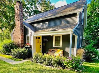 120 Polley Ln, East Walpole, MA 02032