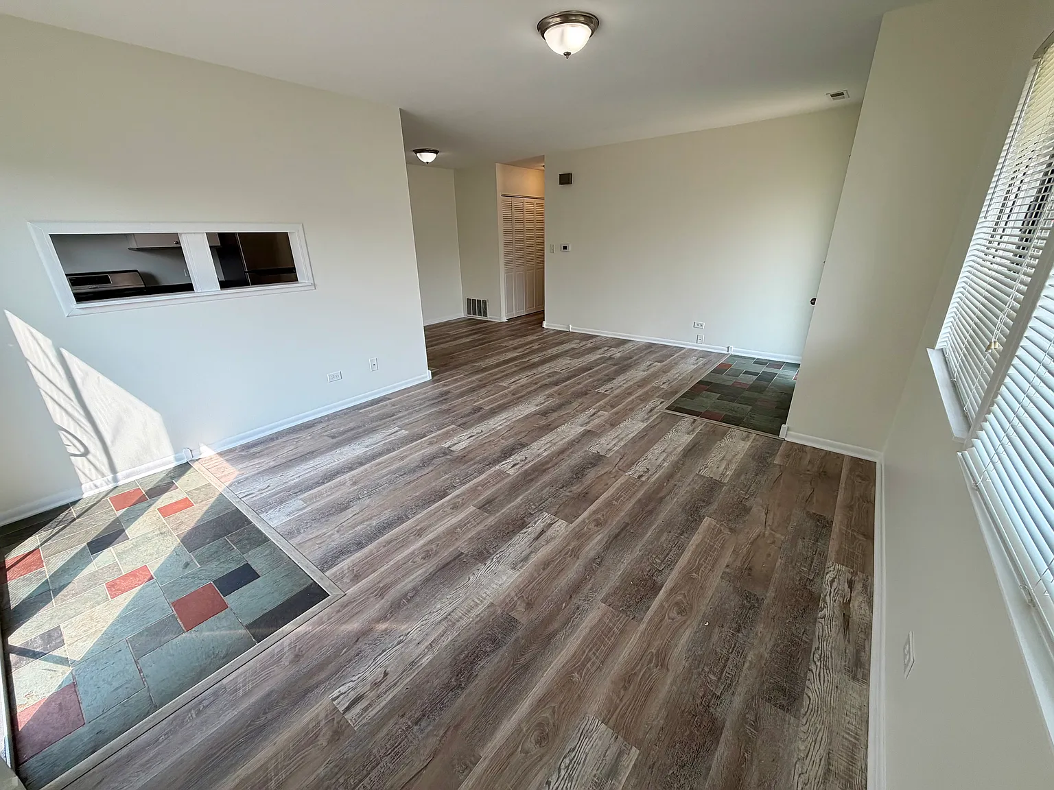 6026 Kit Carson Dr — Photo 2