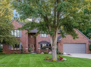 4942 Chableau Dr SW, Wyoming, MI 49519