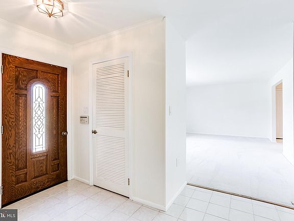 3rd image of 12509 Summerwood Dr