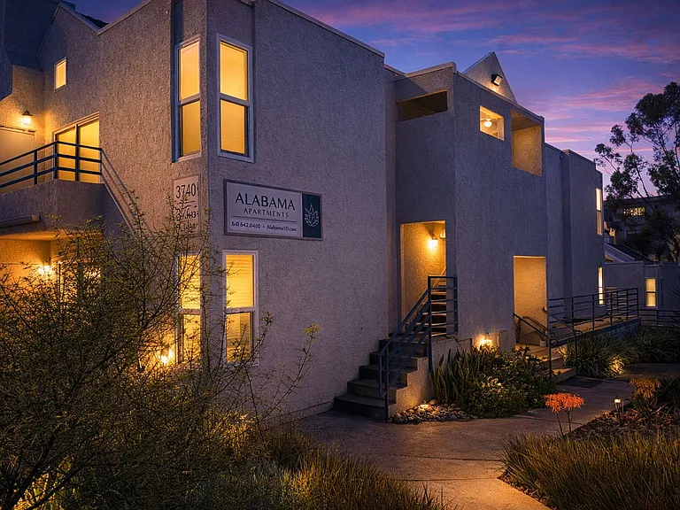 Available Apartment in North Park — Photo 38
