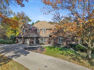 131 Hidden Valley, Monroeville, PA 15146