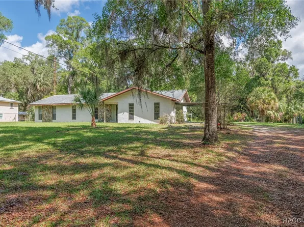 10169 W Tom Mason Dr, Crystal River, FL 34428