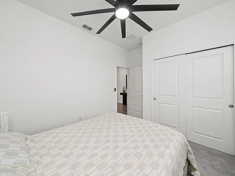 1202 Normandy Dr — Photo 36