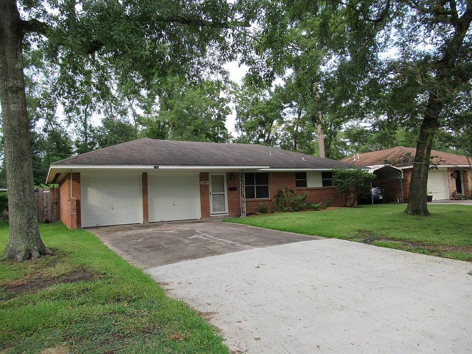 1st image of 2809 Greenbriar St