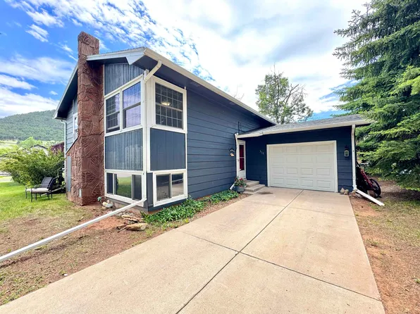 317 W Alabaster St, Sundance, WY 82729