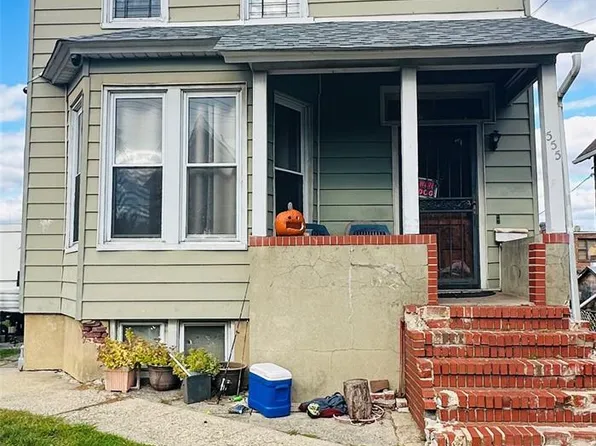 555 Delafield Avenue, Staten Island, NY 10310