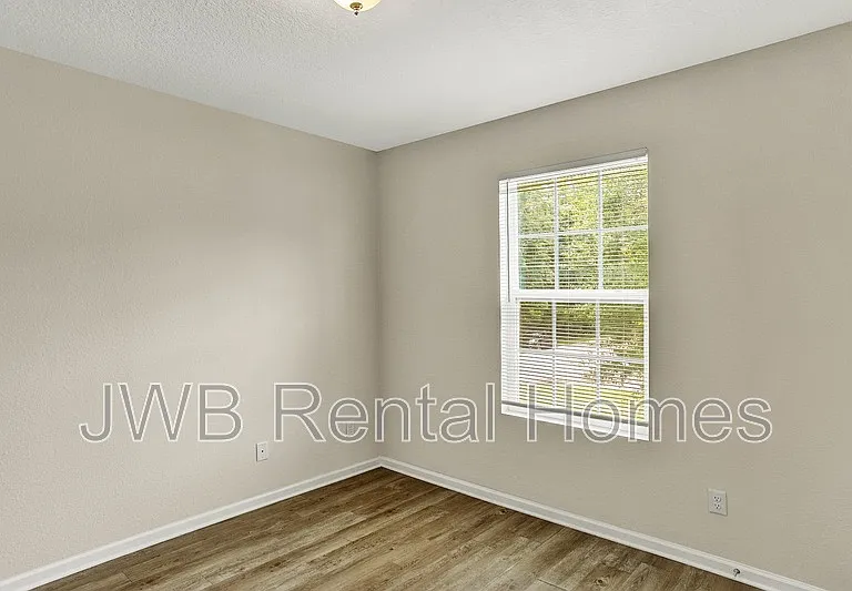 8180 Metto Rd — Photo 12