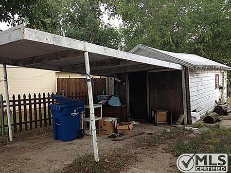 2nd image of 108 Bowers St