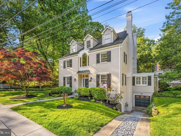 3140 Aberfoyle Pl NW, Washington, DC 20015