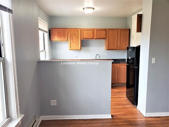 5th image of 3267 W Wrightwood Ave APT 3Z