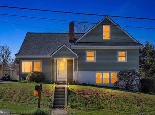 4 Hill St, Hanover, PA 17331
