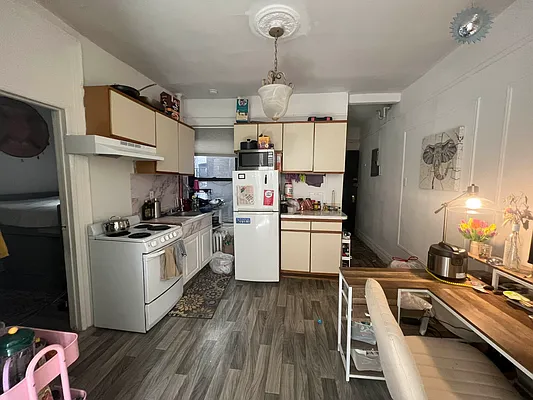 Rented by Compass | media 5