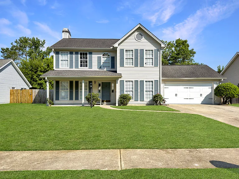 108 Heron Ln — Photo 2