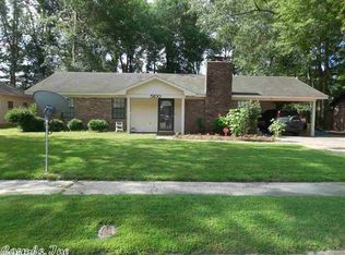 5100 Skylark Dr, Pine Bluff, AR 71603