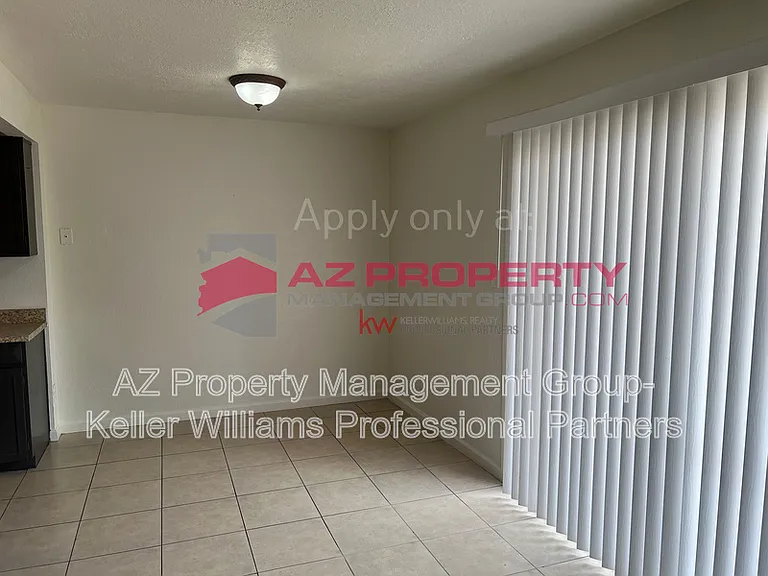 6033 W Golden Ln — Photo 6
