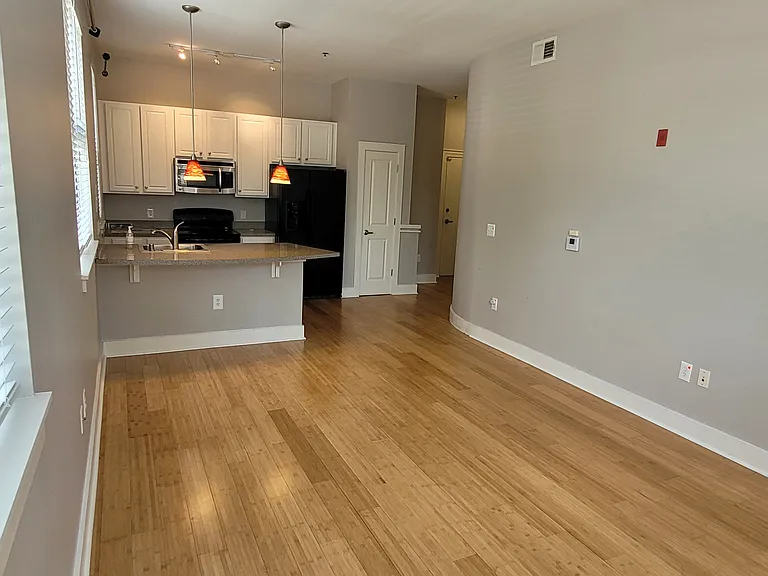 650 S Mill St #118 — Photo 14