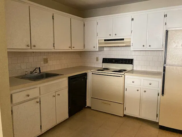 2 bed, 1000 sqft, $1,725 — Photo 1