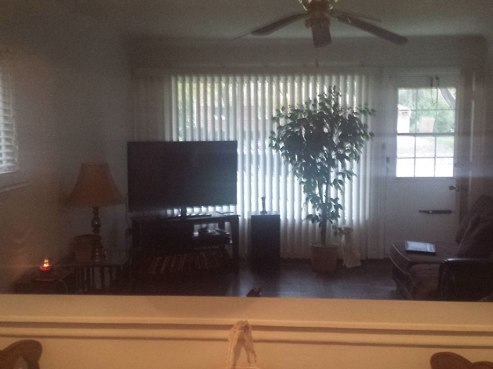 2nd image of 28541 Stuart Ave