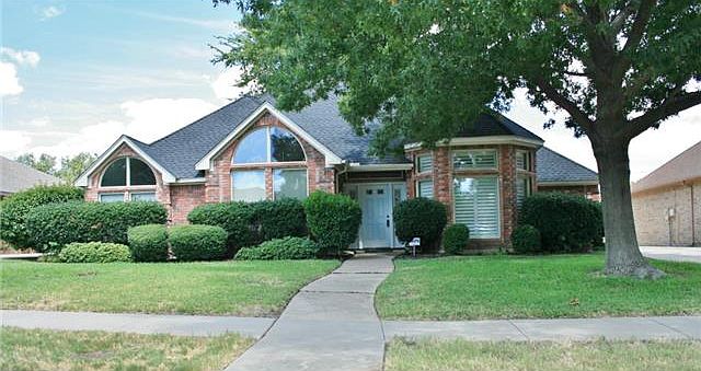 1st image of 840 Sugarberry Dr