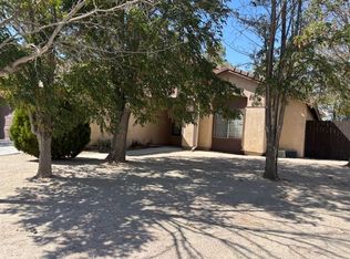 6239 W Avenue J4, Lancaster, CA 93536