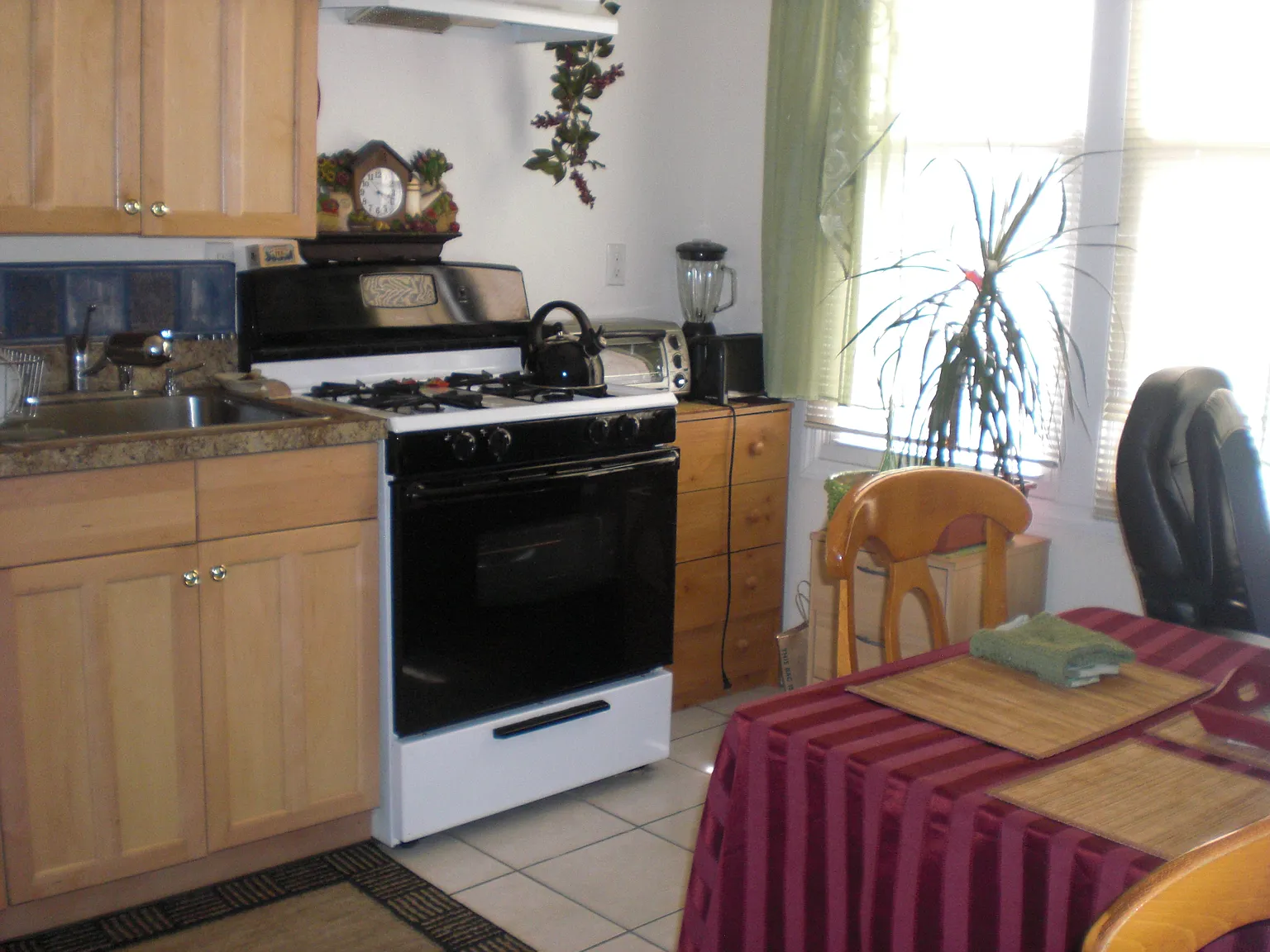 2 bed, $1,700 — Photo 1