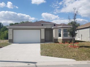 1140 Hamilton St, Immokalee, FL 34142