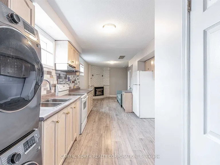 2 Imperial Ct — Photo 3