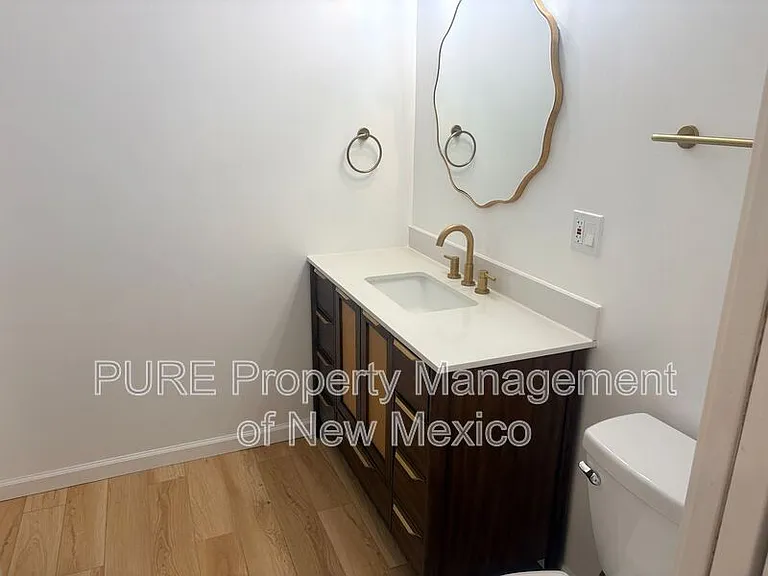 1013 Richmond Dr SE — Photo 13