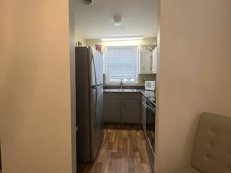 2301 Dalebrook Ct #B — Photo 5