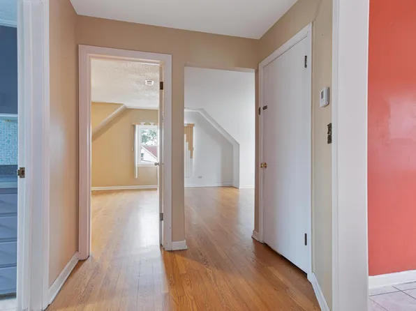 2102 N Nagle Ave #2, Elmwood Park, IL 60707