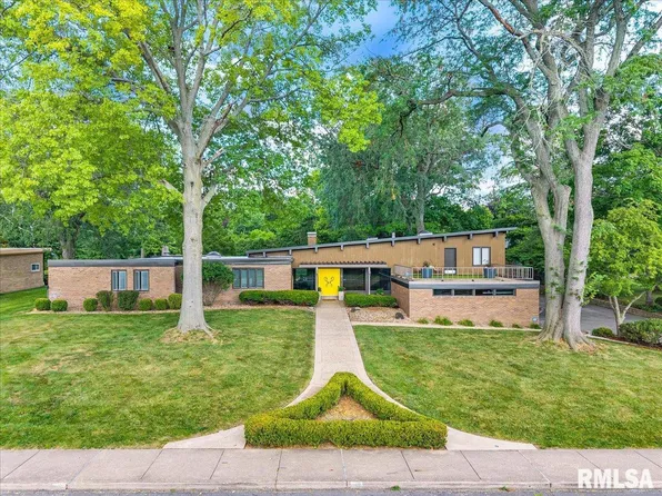 3300 N Bigelow St, Peoria, IL 61604