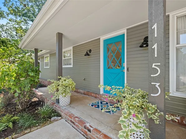 1153 E Glenn Ln, Fayetteville, AR 72703