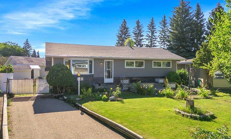 1st image of 54 Sherwood Cres