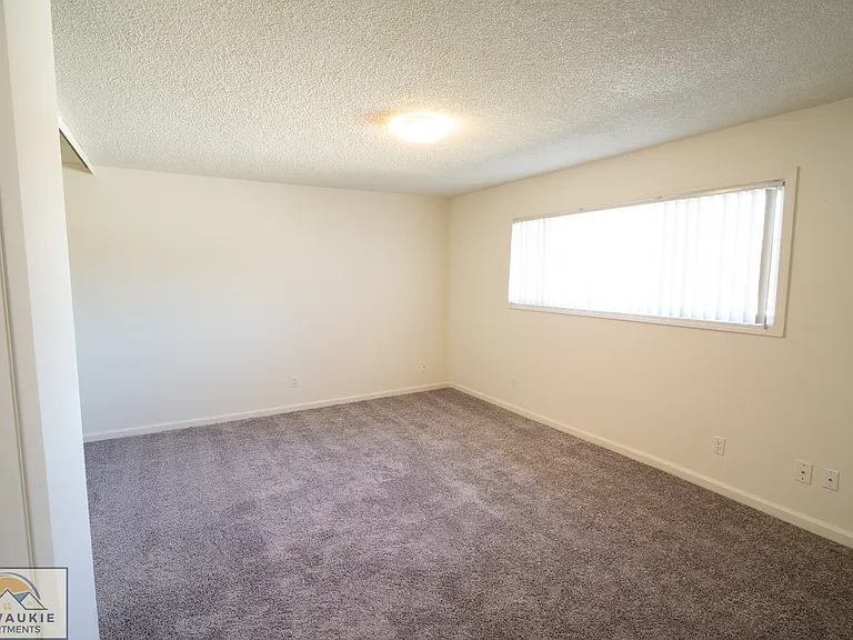 4545 SE Ina Ave #16 — Photo 10