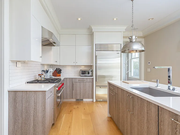 118 Burnett St — Photo 7