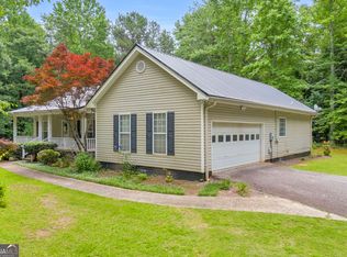 163 Tuxedo Dr, Commerce, GA 30530