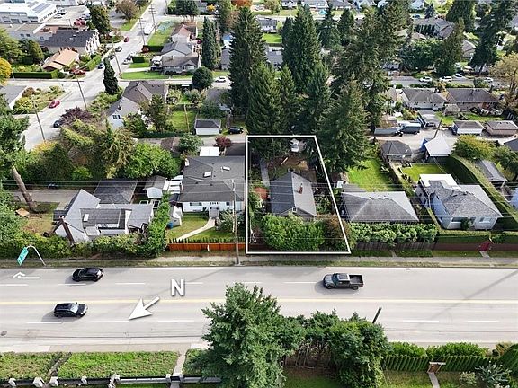 5th image of 112 10th Ave E