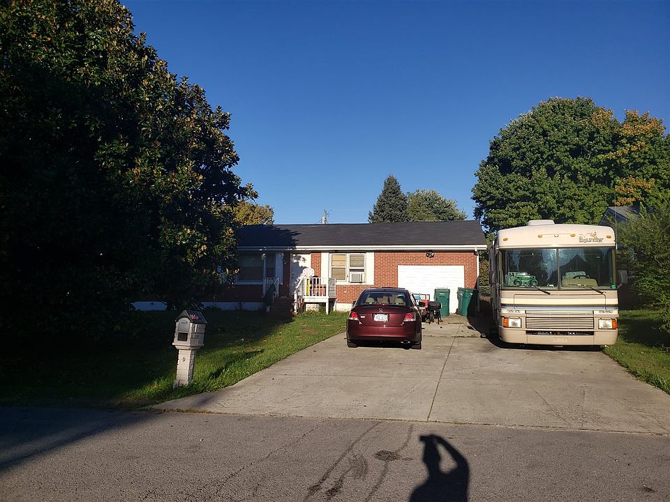 2nd image of 1748 Rodney St