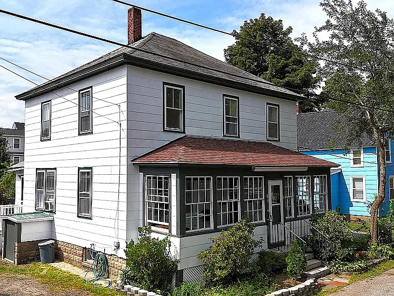 3 Leighton St #B-2
