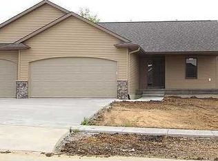 632 Deer Ridge Dr, Atkins, IA 52206