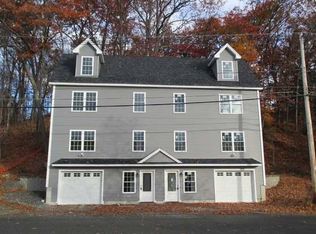 16 Ayer Rd #B, Shirley, MA 01464