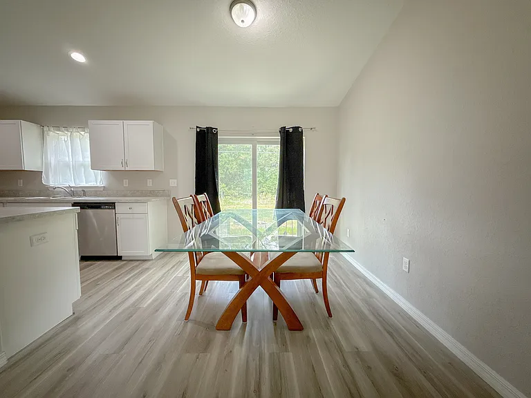 15434 SW 29th Terrace Rd — Photo 8