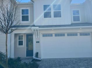 349 Oakmoss Dr, Saint Johns, FL 32259