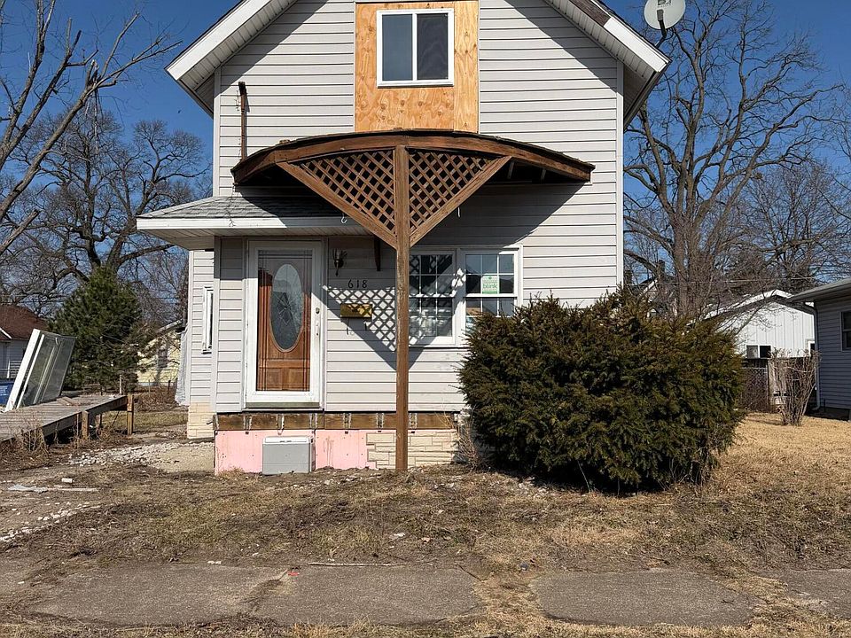 1st image of 618 Dupage St